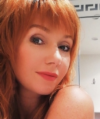 Встречи со мной - это настоящий коктейль страсти и наслаждения! 💋
Я живу в Москве, где тебе будут доступны все мои незабываемые услуги. В моем репертуаре - широкий выбор развлечений, от классического эскорта до острых фантазий. Ты можешь рассчитывать на профессиональный массаж, виртуозные игры с ролевыми костюмами и многое другое. 😉
Мои фото говорят сами за себя - я стильная и сексуальная, с привлекательными формами, которые притягивают взгляды мужчин. Но помимо внешней привлекательности, я обладаю искренней добротой и интеллектом, что делает наши встречи по-настоящему запоминающимися. 💫
Многочисленные отзывы о моих услугах свидетельствуют о высочайшем уровне моего сервиса и способности доставить тебе незабываемое удовольствие. Все встречи со мной - чисто конфиденциальны и предлагаются только состоятельным и заботливым джентльменам.
Не упускай возможность окунуться в мир наслаждения и удовольствия вместе со мной. Жду твоего звоночка для устройства качественного отдыха и релаксации. 📞💕 Аида